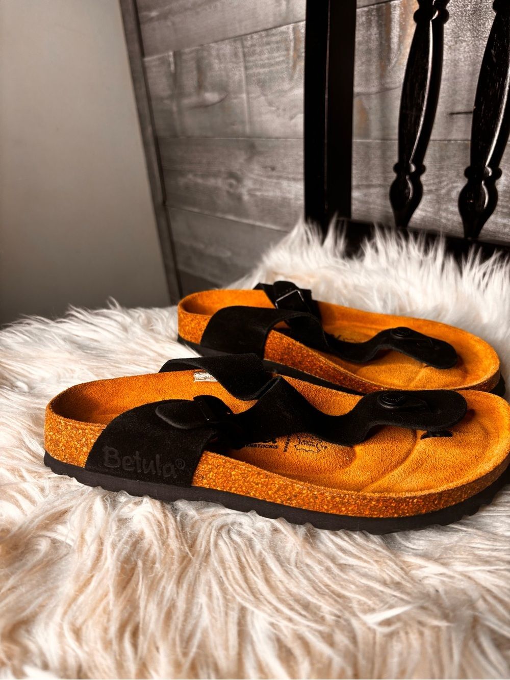 Birkenstock Betula US 8 nwot black cork suede Footbed thong Sandals Black